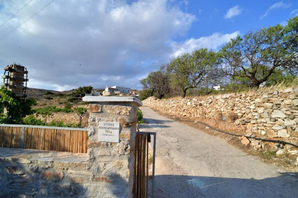 George Farmhouse Chrousa 외부 사진